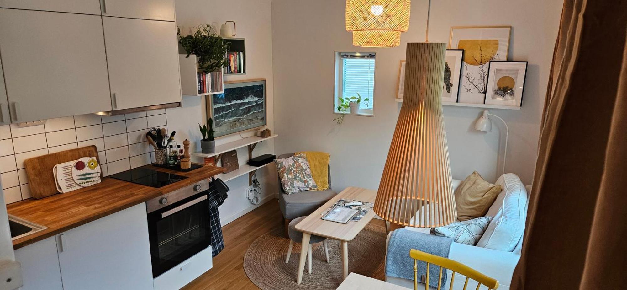 Tiny Grey House With Loft, 15 Min From City Center Göteborg Exterior foto
